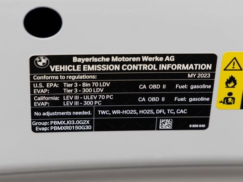 Certified 2023 BMW M440i Convertible w/ Premium Package image 34