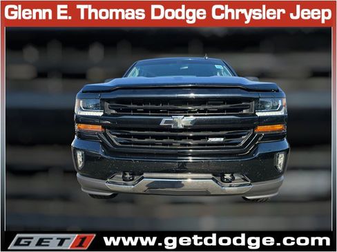 Used 2018 Chevrolet Silverado 1500 LT w/ All Star Edition image 2