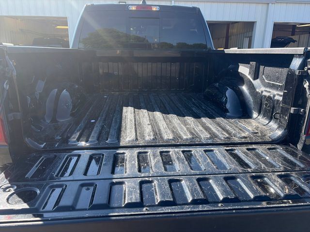Used 2021 RAM 1500 Laramie AWD/4WD image 25