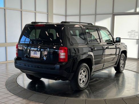 Used 2016 Jeep Patriot Sport w/ Power Value Group image 7