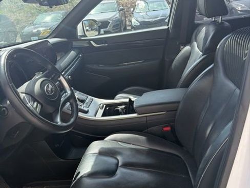 Used 2023 Hyundai Palisade Calligraphy w/ Cargo Package AWD/4WD image 5