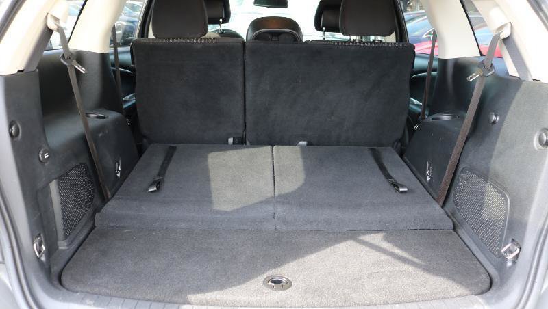 Used 2020 Dodge Journey SE w/ SE Popular Equipment Group FWD image 23