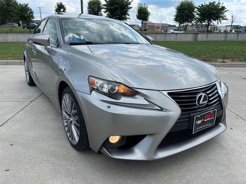 Used 2014 Lexus IS 250 AWD w/ Luxury Package w/Gray Wood image 16