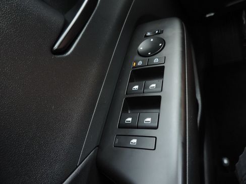 Used 2024 Hyundai Kona SEL FWD image 23