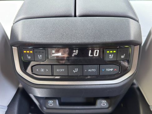 Used 2025 Lexus TX 350 AWD w/ Technology Package image 34