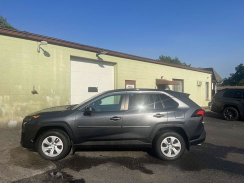 Used 2020 Toyota RAV4 LE w/ All Weather Liner Package AWD/4WD image 6