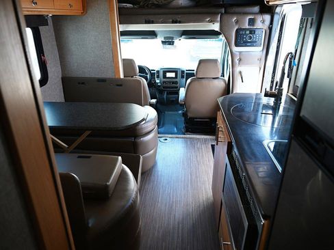 Used 2016 Mercedes-Benz Sprinter 3500 image 21