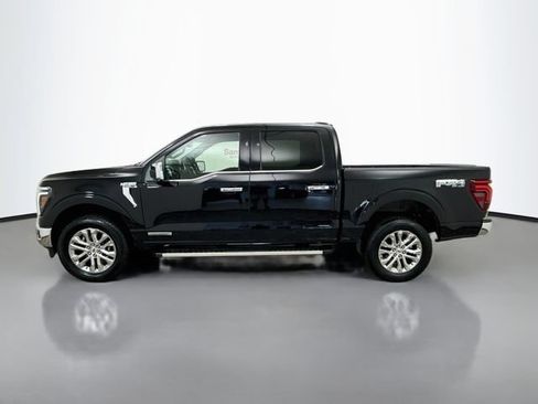 Used 2025 Ford F150 Lariat w/ Equipment Group 501A Mid AWD/4WD image 4