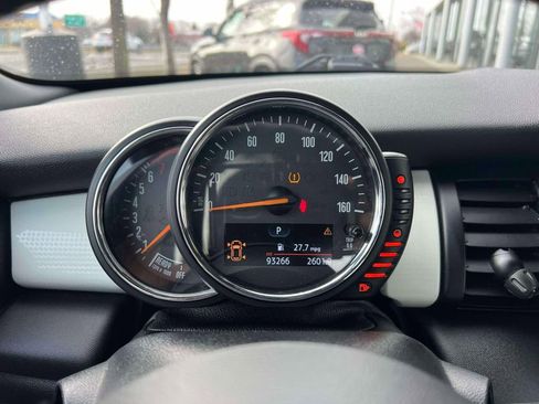 Used 2017 MINI Cooper S image 22
