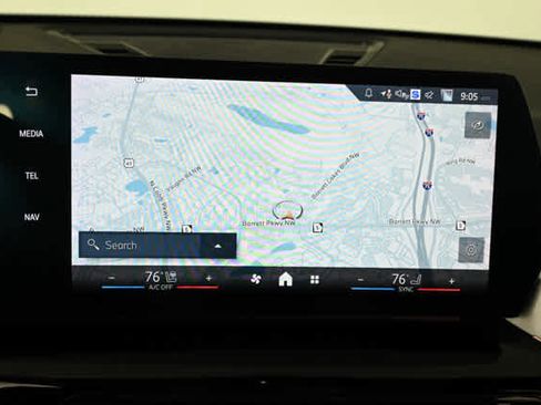 Used 2024 BMW X1 xDrive28i w/ Premium Package image 6