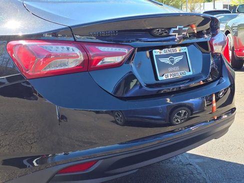 Used 2024 Chevrolet Malibu LT w/ Midnight Edition FWD image 12