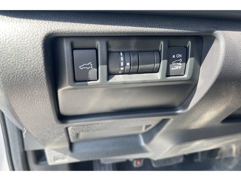 Certified 2026 Subaru Forester Premium AWD/4WD image 39