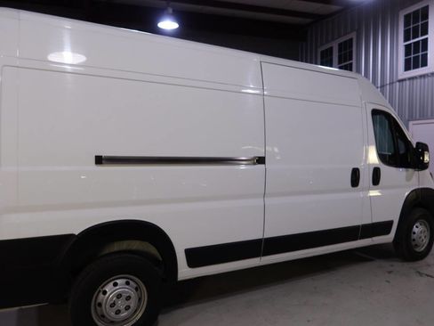 Used 2023 RAM ProMaster 2500 image 6