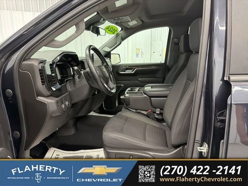 Used 2024 Chevrolet Silverado 1500 LT AWD/4WD image 9