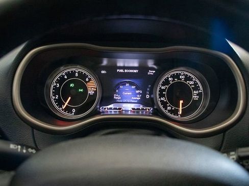 Used 2018 Jeep Cherokee Limited w/ High Altitude Package image 29