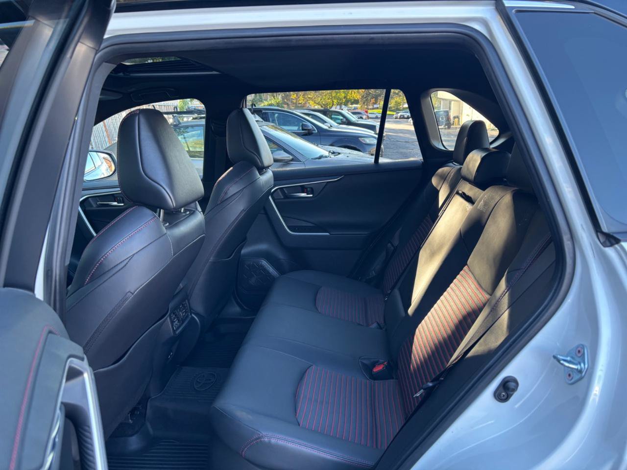 Used 2023 Toyota RAV4 XSE w/ Weather Package AWD/4WD image 9