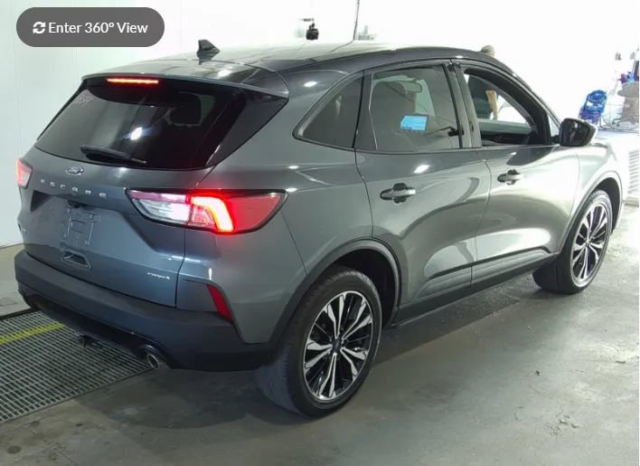 Used 2021 Ford Escape SE w/ SE Sport Appearance Package AWD/4WD image 2