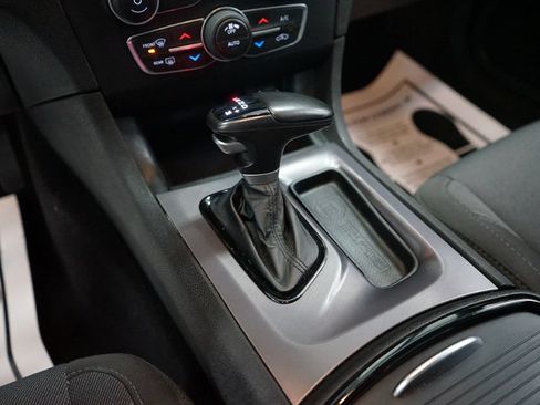 Used 2019 Dodge Charger SXT w/ Blacktop Package AWD/4WD image 40