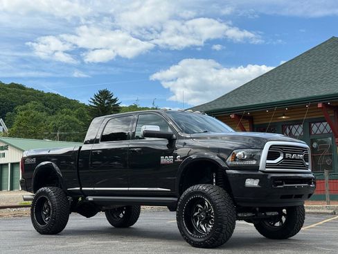 Used 2018 RAM 2500 Limited AWD/4WD image 1