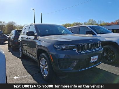 New 2025 Jeep Grand Cherokee Laredo X w/ Luxury Tech Group I