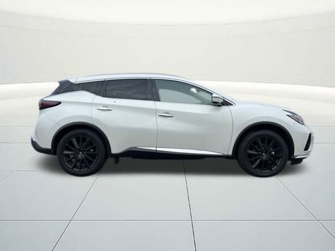 Used 2023 Nissan Murano SL image 6