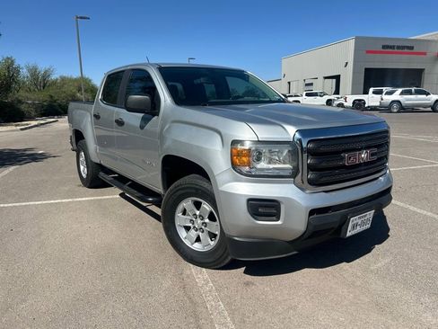 Used 2017 GMC Canyon 2WD Crew Cab w/ Convenience Package image 1