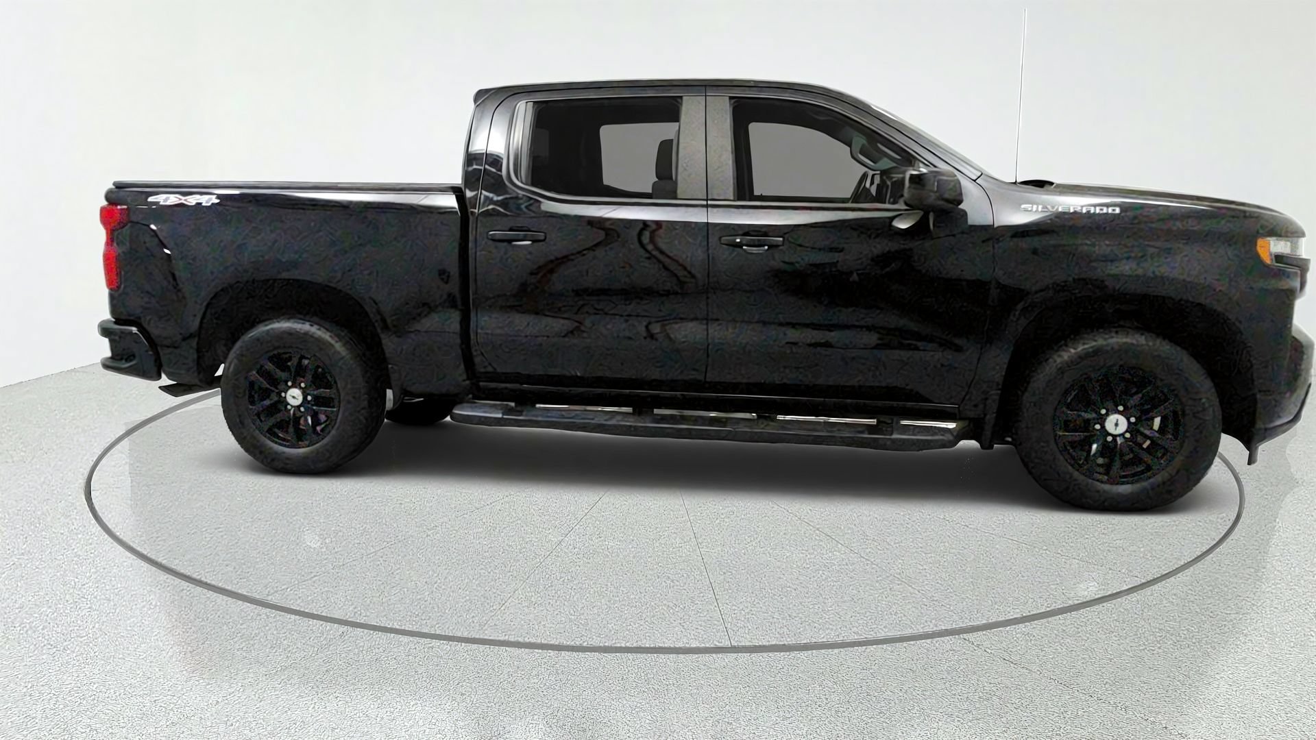 Used 2021 Chevrolet Silverado 1500 RST w/ Bed Protection Package AWD/4WD image 6