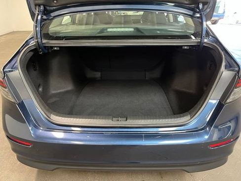 Used 2024 Honda Accord EX image 16