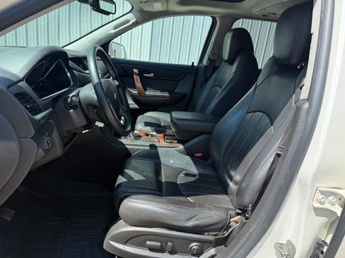 Used 2014 Chevrolet Traverse LTZ AWD/4WD image 13