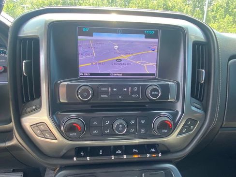 Used 2016 Chevrolet Silverado 1500 LTZ w/ LTZ Plus Package AWD/4WD image 17