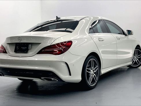 Used 2018 Mercedes-Benz CLA 250 image 4