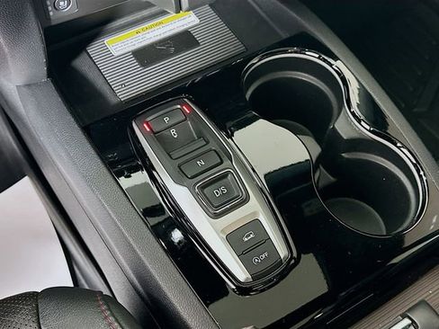 Used 2020 Honda Pilot Black Edition image 18