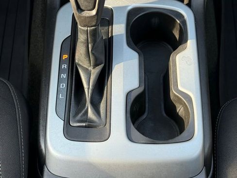 Used 2017 Chevrolet Colorado LT w/ LT Convenience Package image 21