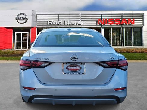 Certified 2022 Nissan Sentra SV image 6
