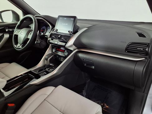 New 2026 Mitsubishi Eclipse Cross SEL image 7