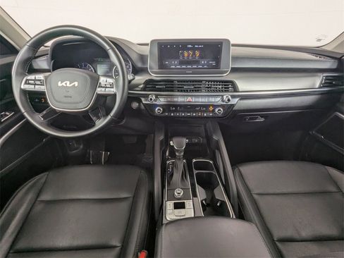 Used 2022 Kia Telluride LX image 14