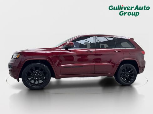 Used 2019 Jeep Grand Cherokee Altitude RWD image 2