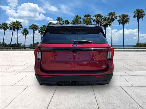 New 2025 Ford Explorer ST-Line w/ Premium Package image 7