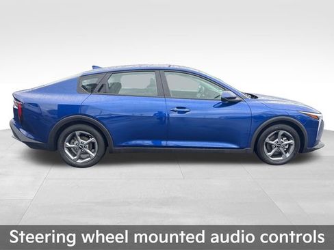 Used 2025 Kia K4 FWD image 9