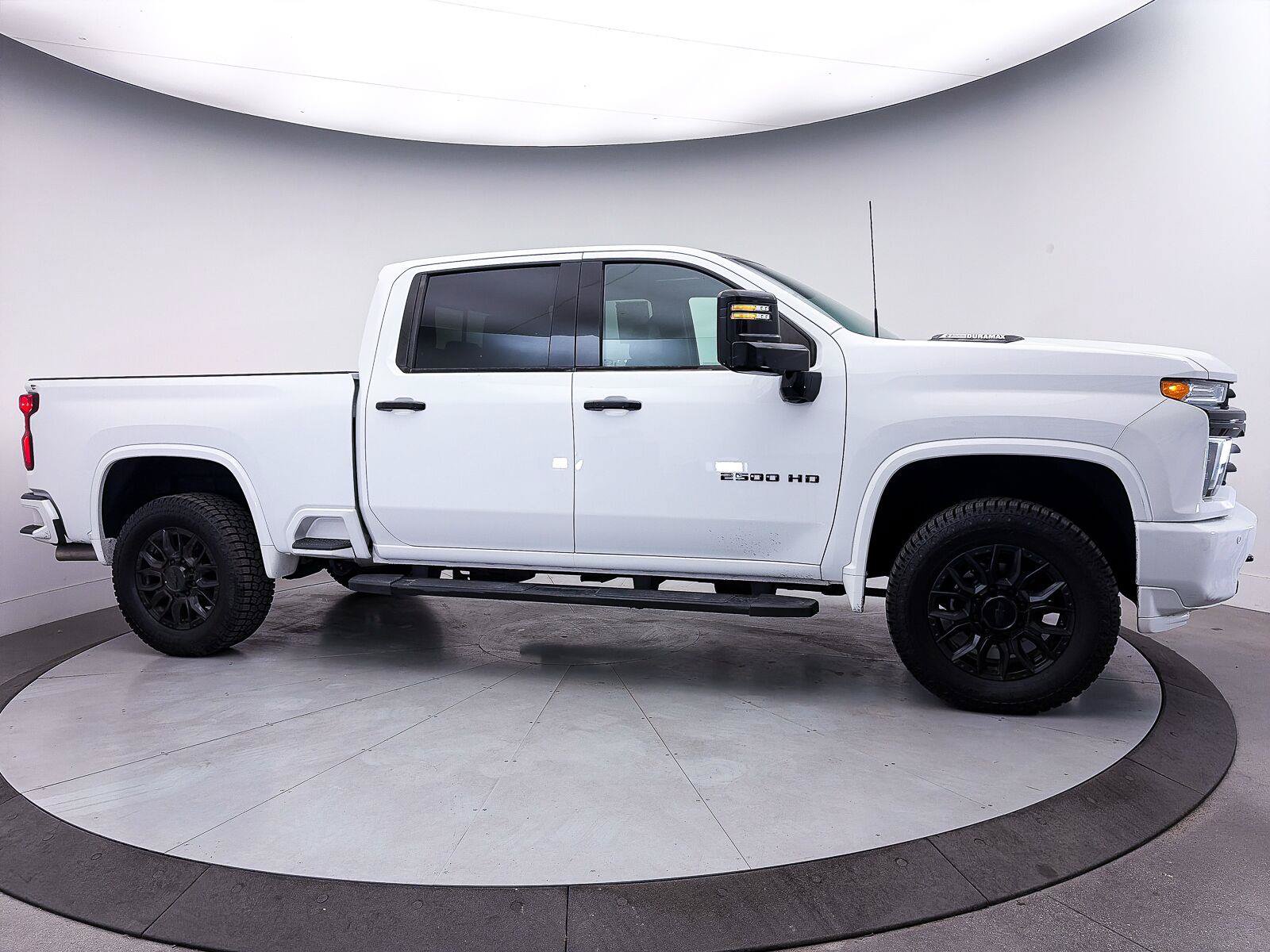 Used 2022 Chevrolet Silverado 2500 High Country w/ Z71 Off-Road Package AWD/4WD image 41