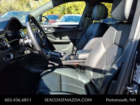 Used 2023 Porsche Macan S image 6