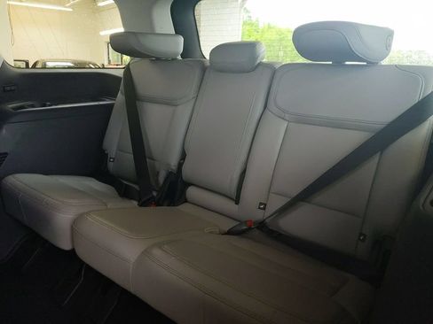 Used 2025 Ford Expedition Active RWD image 15