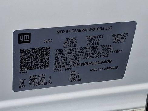 Used 2023 Buick Enclave Avenir w/ Avenir Technology Package AWD/4WD image 27