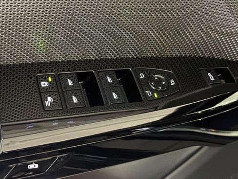 Certified 2023 BMW 740i w/ Parking Assistance Package RWD image 13