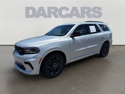 Used 2025 Dodge Durango GT w/ Blacktop Package RWD image 3