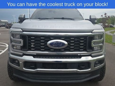 Used 2023 Ford F450 Lariat w/ Lariat Ultimate Package AWD/4WD image 3