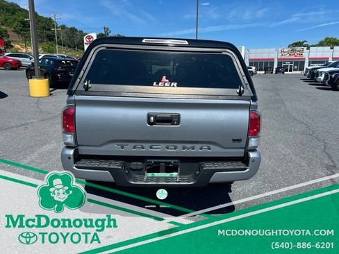 Used 2020 Toyota Tacoma TRD Off-Road w/ Technology Package AWD/4WD image 6