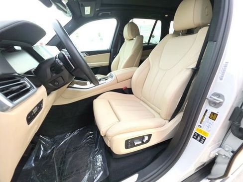 Used 2021 BMW X5 xDrive40i image 14