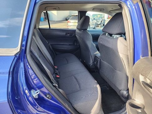 Used 2022 Toyota Corolla Cross LE image 14