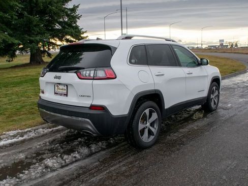 Used 2019 Jeep Cherokee Limited image 6